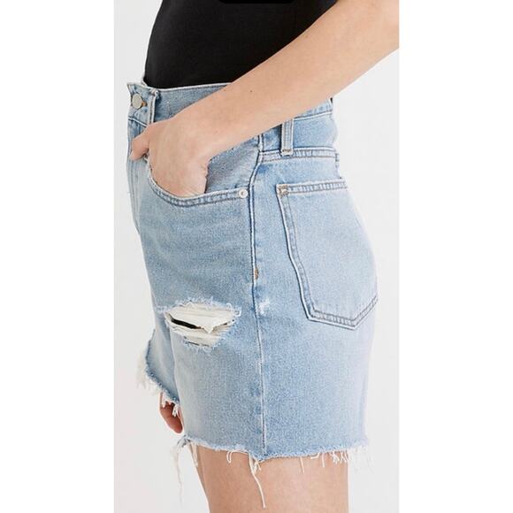 Madewell The Momjean Shorts Size 27 High Rise Denim Distressed Cutoff Vintage - Picture 4 of 10